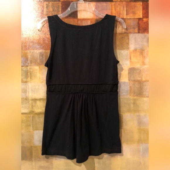 "STILE" BENETTON Black Pleated Sleeveless Top EUC - Picture 8 of 8